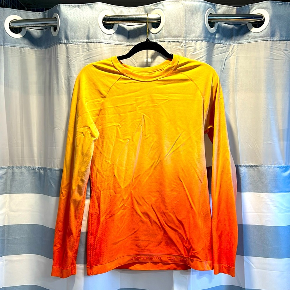 FIGS Underscrub, ombré orange.